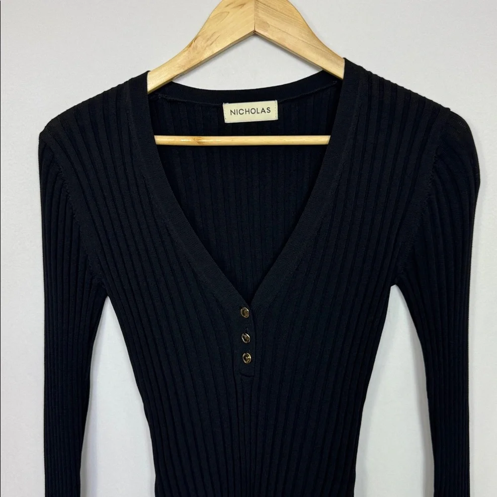 Nicholas Zia Ribbed Henley‎ Sweater Size Small Black V-Neck